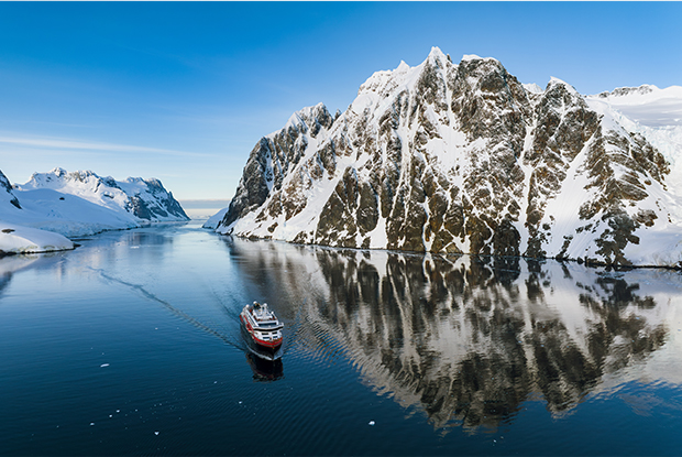 Lemaire Channel, Antartica