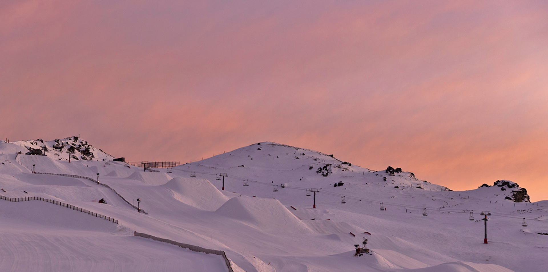 Wanaka Ski, Snow & Smiles